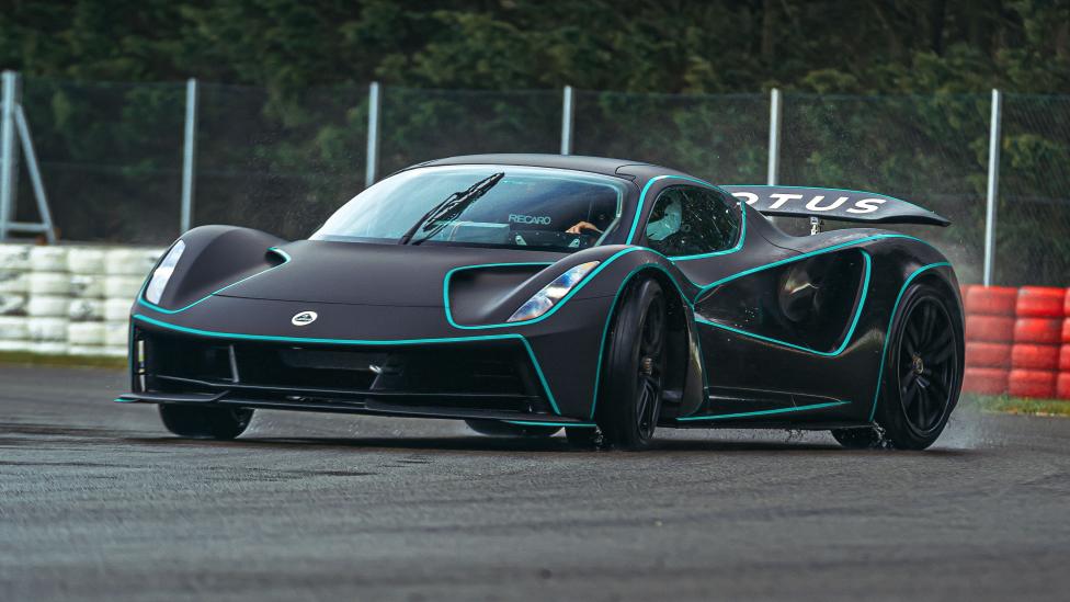 McLaren P1